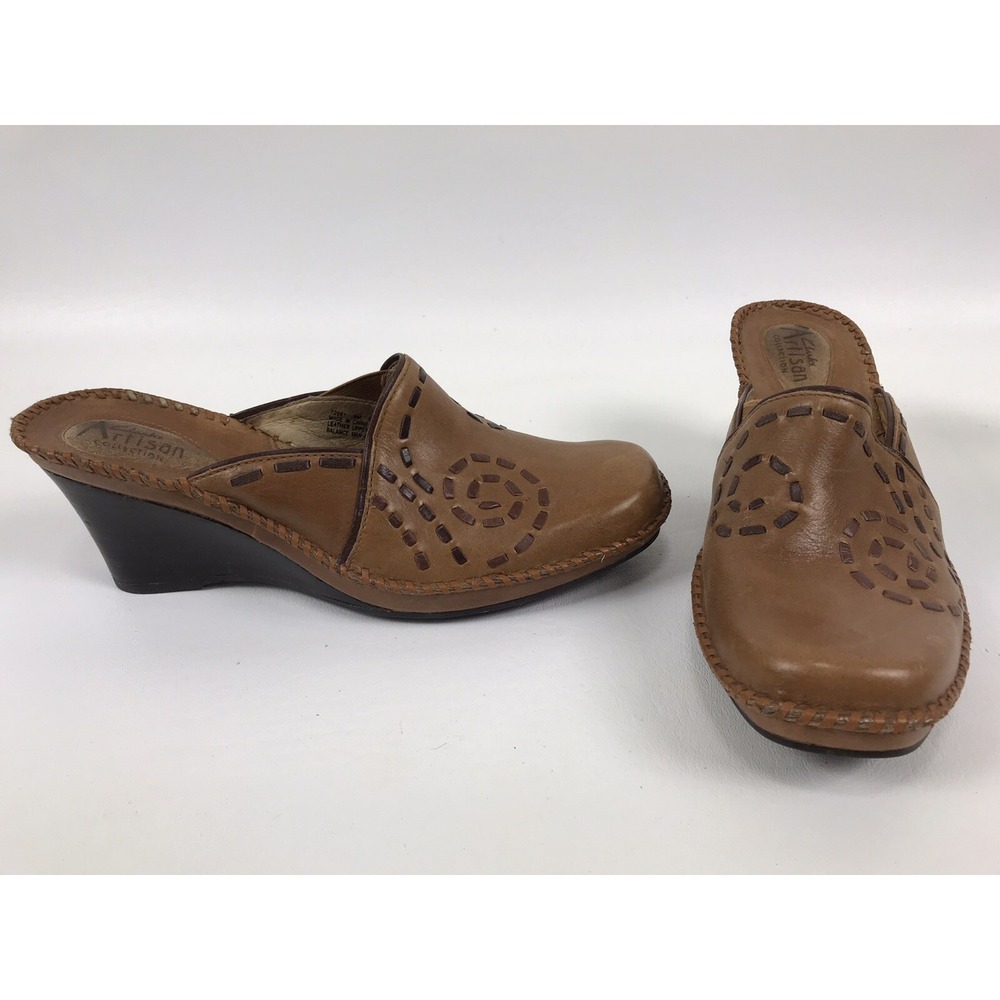 Clarks Artisan Collection Size 8M Brown Leather Slip On Wedge Heel Shoes 72961